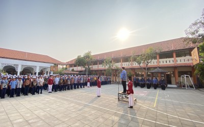 Upacara Hari Kesaktian Pancasila dan Penetapan Ketua-Wakil Ketua OSIS SMPN 2 Pekalongan